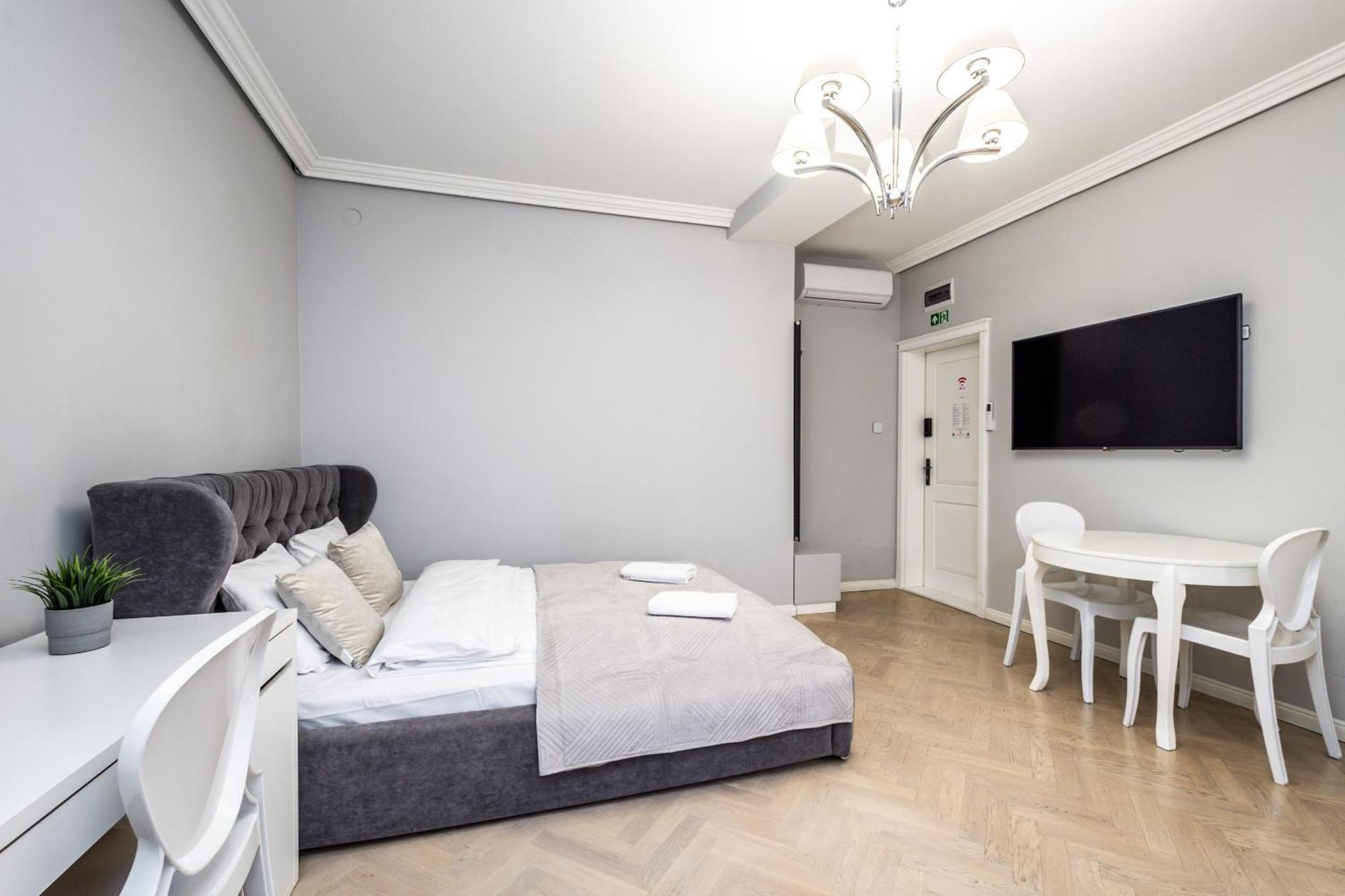Rentplanet - Studio Krasinskiego Krasków Eksteriør bilde